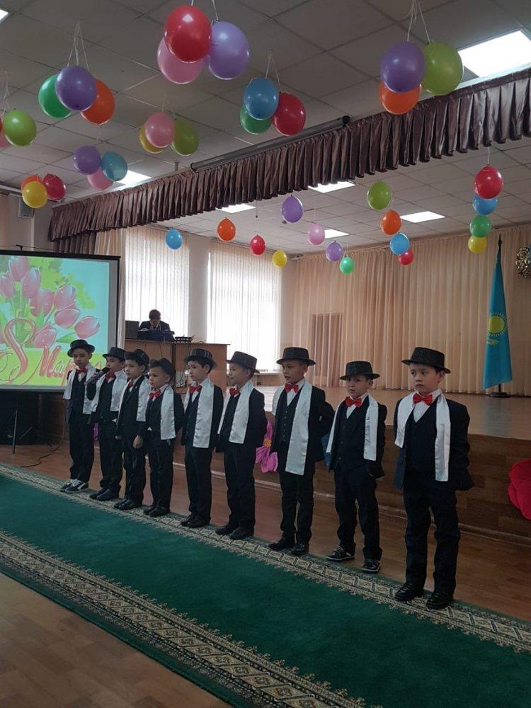 КОНЦЕРТ, ПОСВЯЩЕННЫЙ 8 МАРТА