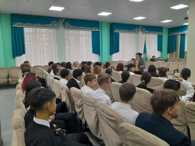 Профориентационная работа с Центром занятости населения акимата города Алматы